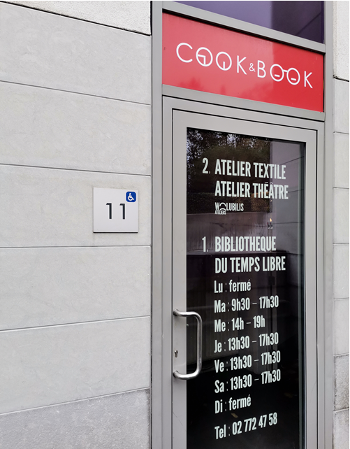 Entrée de la bibliothèque